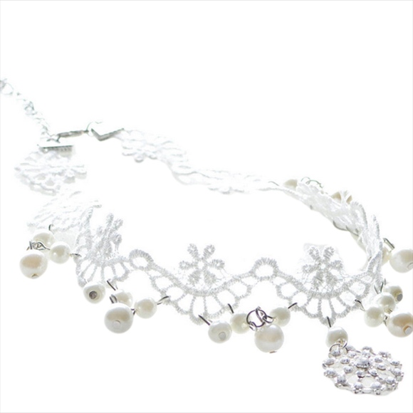 White Lace Pearl Necklace Collar Choker - Picture 4 of 5